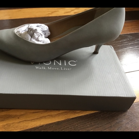 vionic pumps